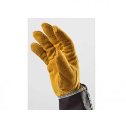 Rukavice TEGERA 139 pružaju zaštitu od kontaktne topline do 100°C zahvaljujući vlaknima od KEVLAR-a®. Načinjene od goveđeg špalta ujedno su i udobne te vrlo izdržljive. Osim zaštite od opekotina, pružaju zaštitu od abrazije, ogrebotina, posjekotina i spriječavaju kontakt sa prljavštinom.